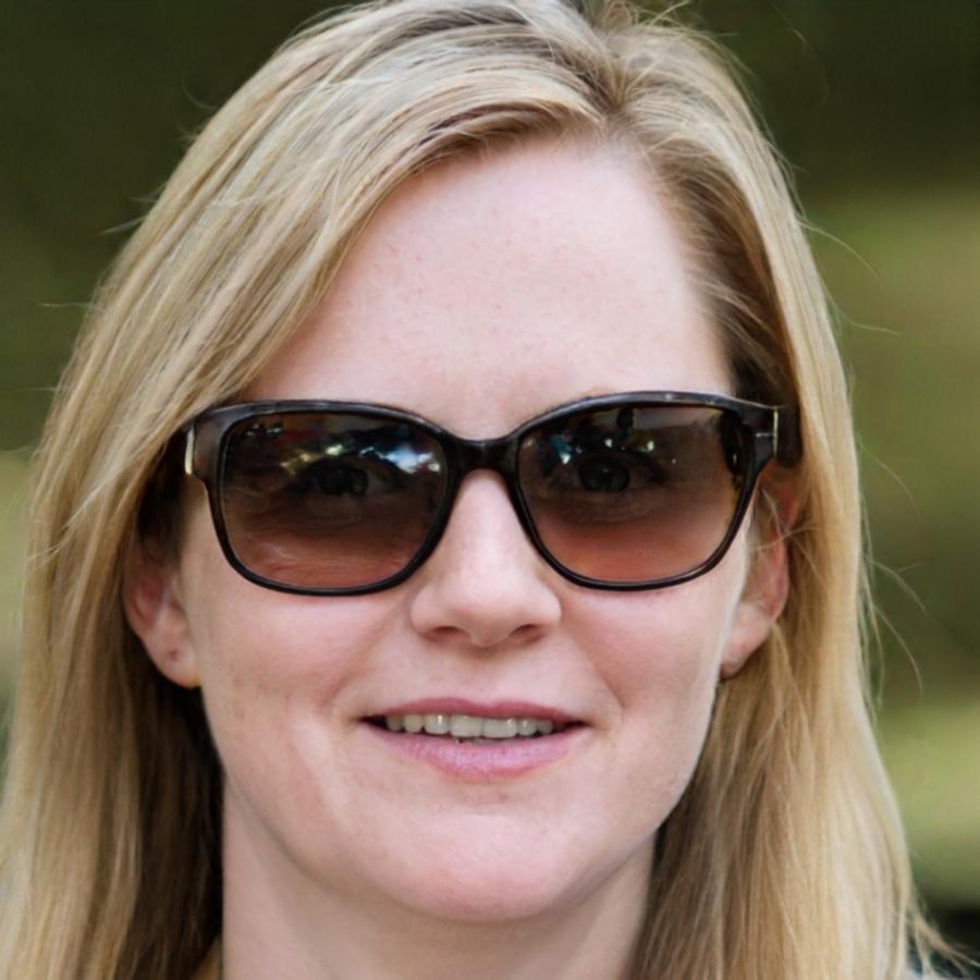 Portrait d'Aurore Dubois, Experte en Développement d'Entreprise